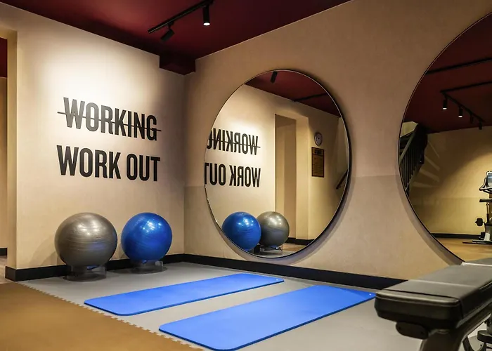 Tribe Amsterdam City